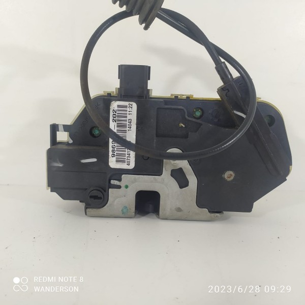 Fechadura Porta Edge Traseira Esq 2008 2010 2011/2014 986964