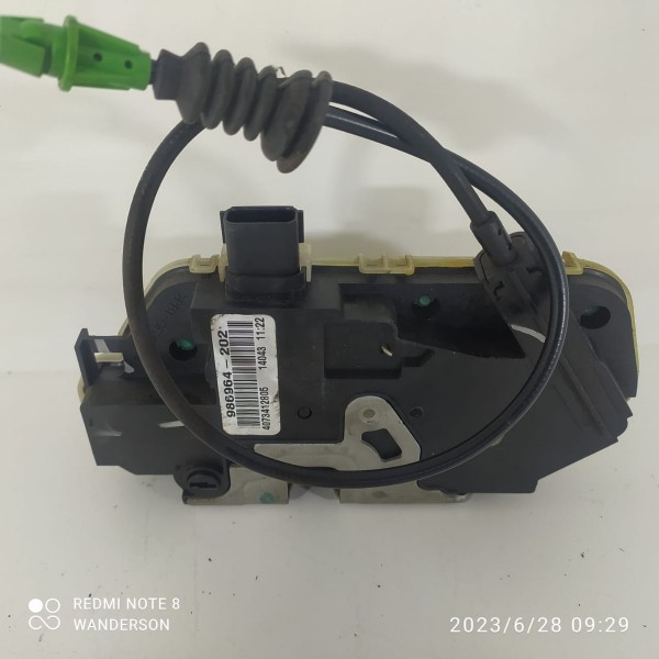 Fechadura Porta Edge Traseira Esq 2008 2010 2011/2014 986964