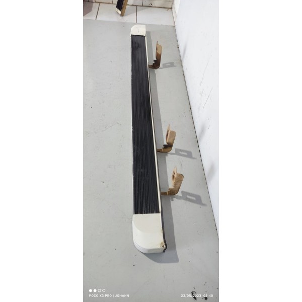 Estribo Amarok Direito 2011 2012/2016 Detalhe /28803