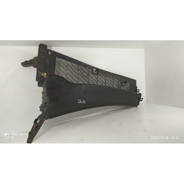 Churrasqueira Peugeot 208 Esq 2020 2021 2022 2023 9820794480