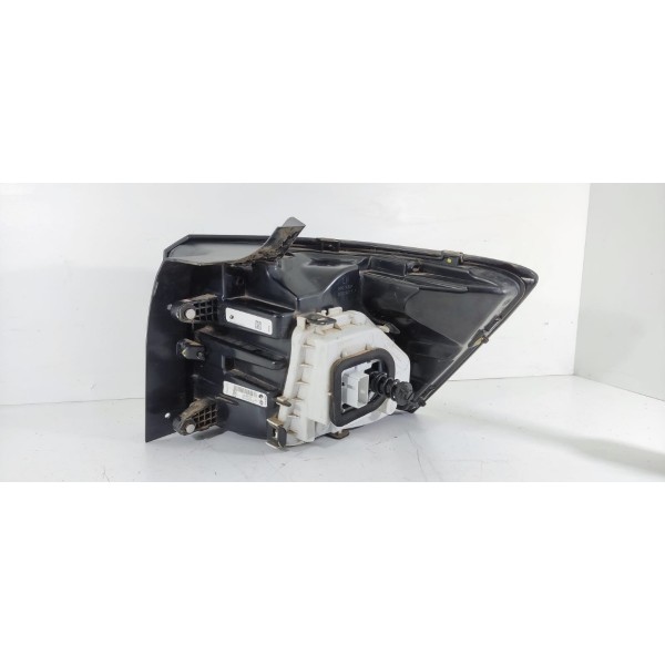 Lanterna Tcross Led Esquerda 2018/2023 2gp945095a /28457