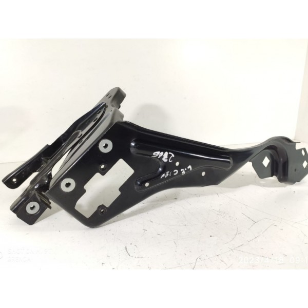 Suporte Guia Farol Mercedes C180 Esque 2010 2014 A2048261324