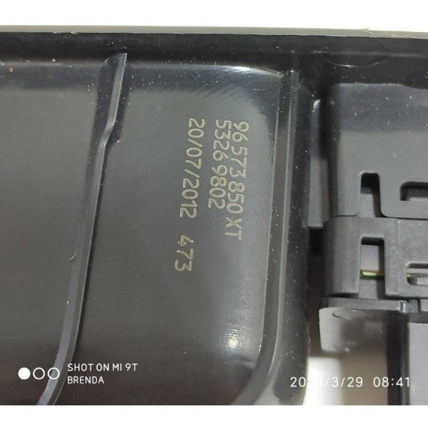 Botão Vidro Peugeot 408 Traseiro Dir 2011 A 2016  /27558