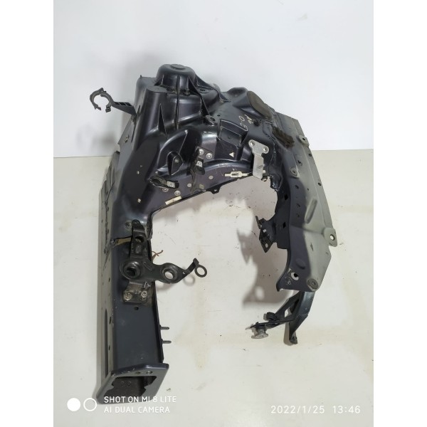 Caixa Roda Longarina Audi A6 2.0 Esquerdo 2014 2015 2016