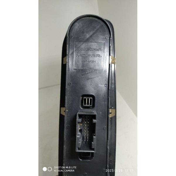 Botão Comando Vidro Renegade Diant E 2016/21 30171110 /26108