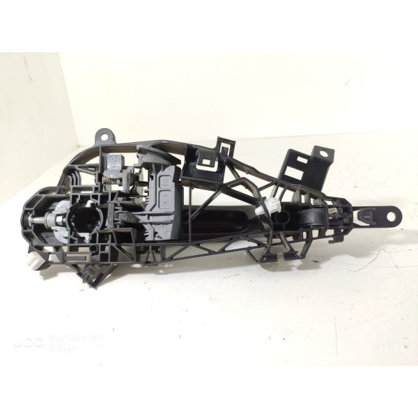 Maçaneta Porta Cruze Hatch Traseira D 2017 2018 2019 /26035