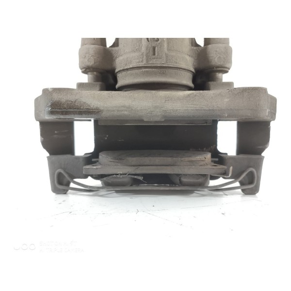 Pinça Cruze 1.4 Dianteira Esq 2017 2018 2022 Orig /25981
