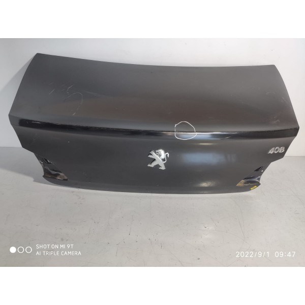 Tampa Traseira Peugeot 408 2010/2016  Detalhe / 19466