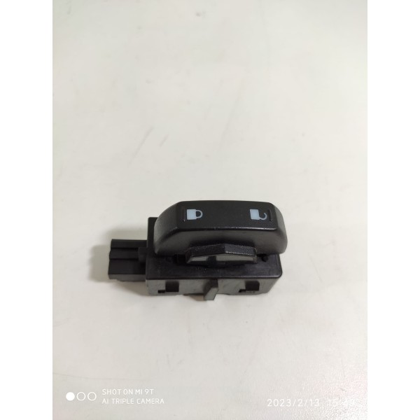 Botão Trava Edge Direito 2009/2014 9e5t14963aaw /25222