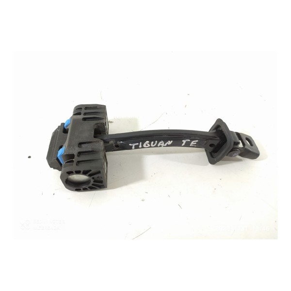 Limitador Porta Tiguan Traseira Esquerda 2011 / 25144