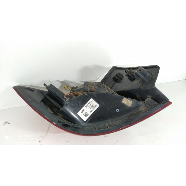 Lanterna Cruze Hatch Direita 2017 2018 2019 2020 / 25416