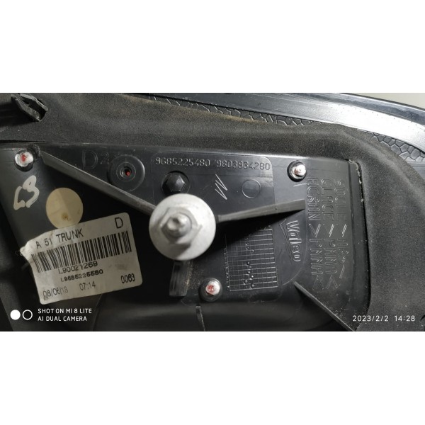 Lanterna Tampa Citroen C3 Direita 2013 2014 2015 Orig /25290