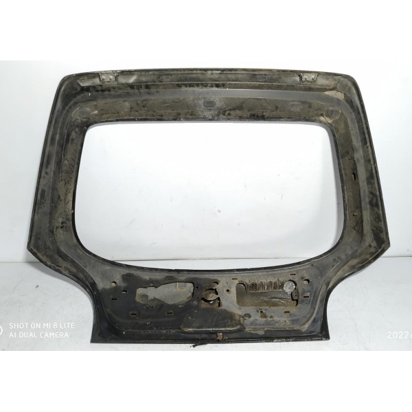 Tampa Traseira Ford Fiesta Hatch 1998 Detalhe  / 21155