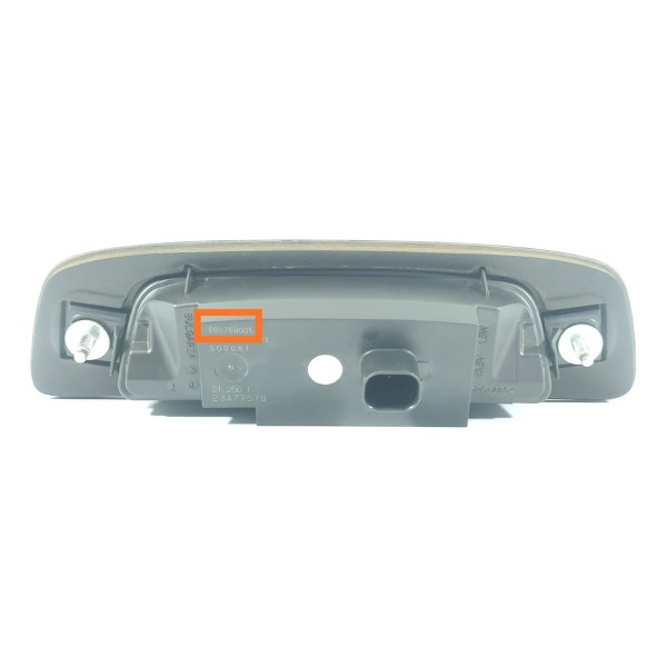 Macaneta Tampa Traseira Cruze Sedan 2017/2023 060769005
