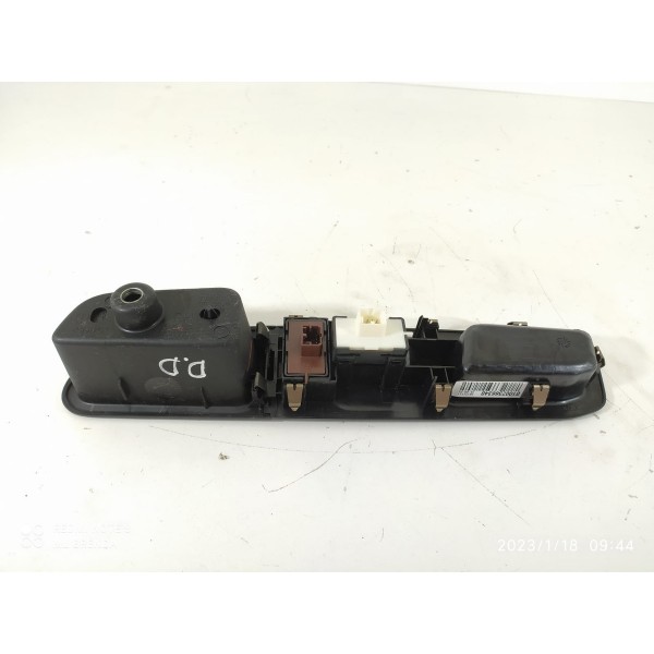 Botão Vidro Trava Toro Renegade D D 16/21 01002366340 /24499