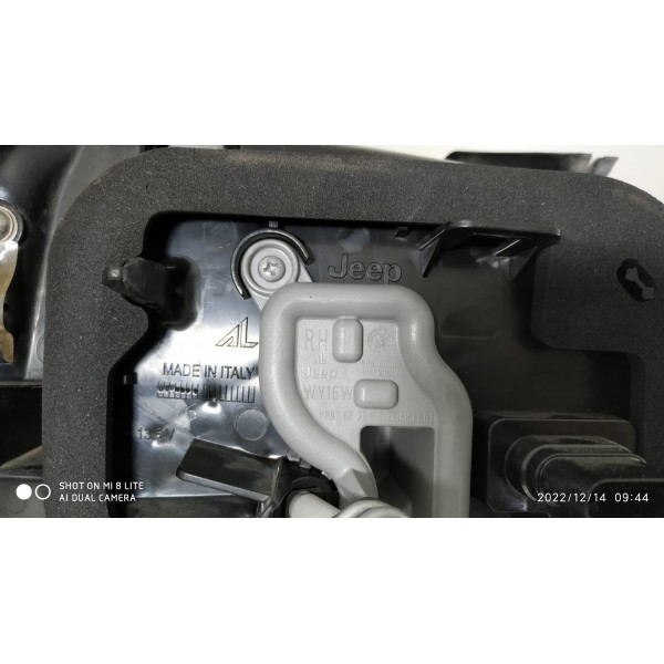 Lanterna Renegade Led Direita 2018 2019 2020 2021 / 23369