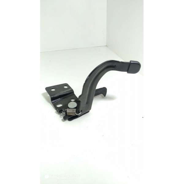 Trava Capô Nissan Versa 2014 2015 2016 2017 2018 20 /23493