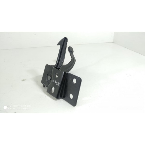 Trava Capô Nissan Versa 2014 2015 2016 2017 2018 20 /23493