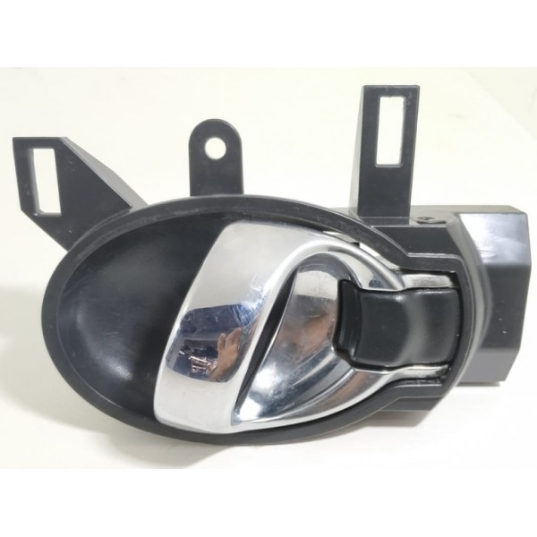 Maçaneta Interna Versa Traseira Esq 2014 A 2020 / 23429