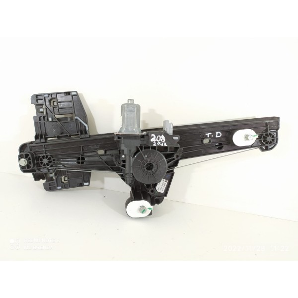 Maquina Vidro Peugeot 208 Trasei D 2020/24 9829045580 /22911