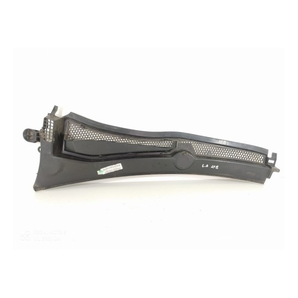 Canto Churasqueira Peugeot 208 Direita 2014/2018 /22749