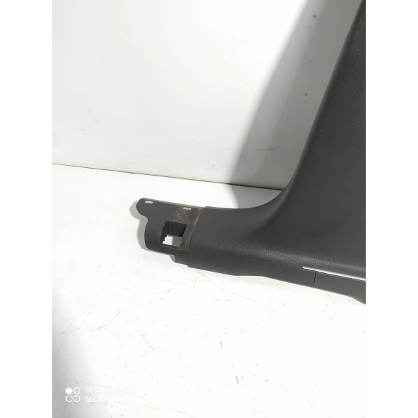 Acabamento Direito Coluna Inferior Audi Q5 2020 / 22179