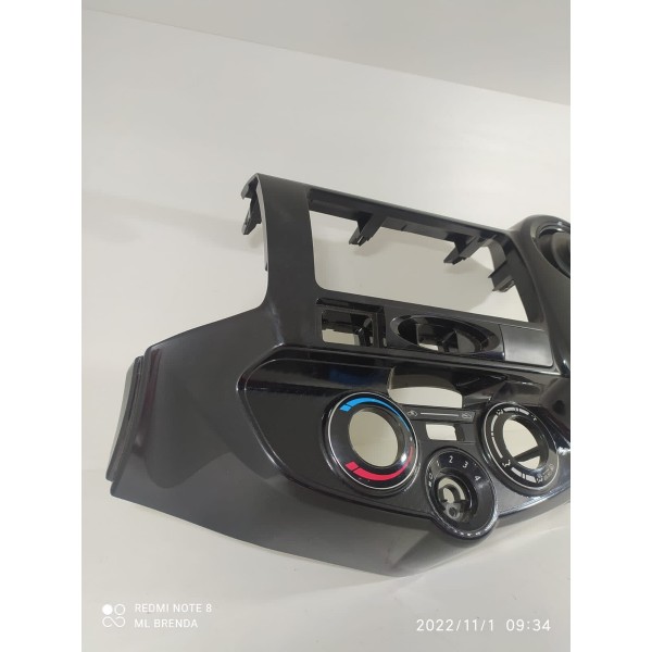 Moldura Painel Central Toyota Etios 2015 2016 2017 / 20962