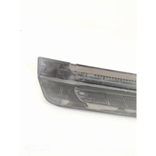 Soleira Porta Audi Q5 Traseira E 2017/2023 80a853375 / 21631