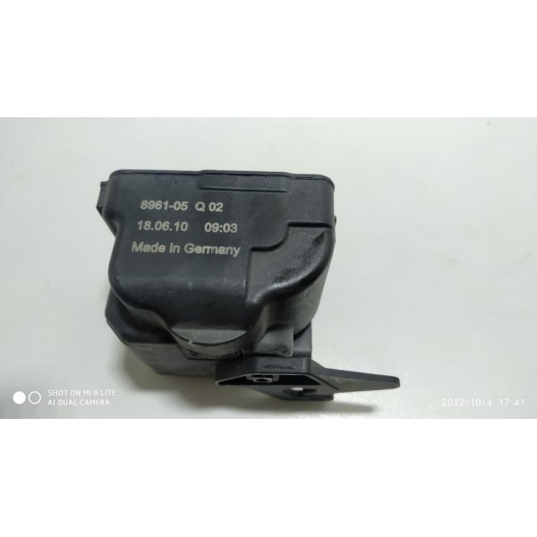 Trava Portinhola Mercedes C180 C200 2008/2012 896105 / 21122