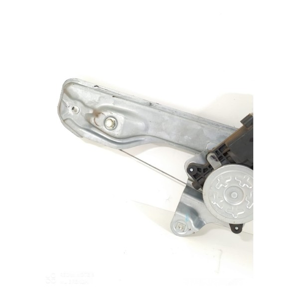 Maquina Vidro Tracker  Tras Dir 2014/2019 98810 Orig /20794