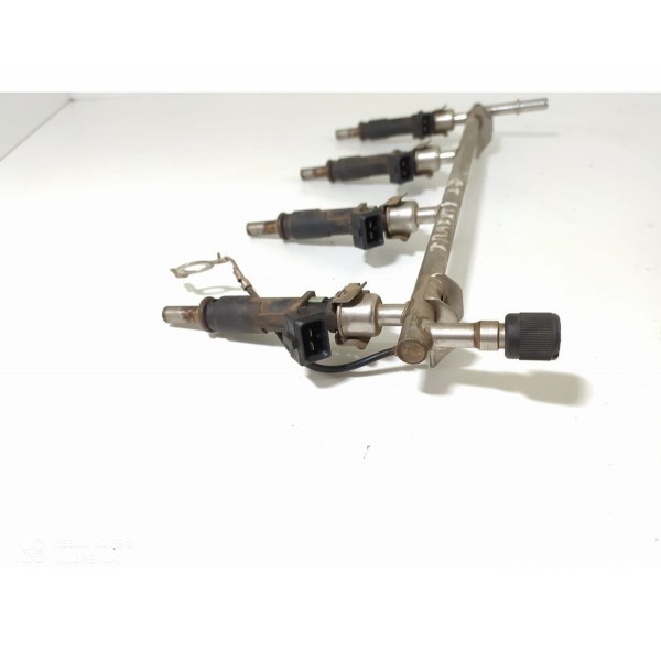Flauta Bicos Injetor Tracker 1.8 201/2016 Original / 20777
