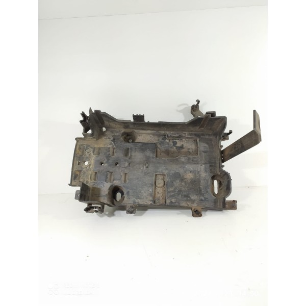 Suporte Bateria Tracker 2014/2017 95418182 Det / 20771