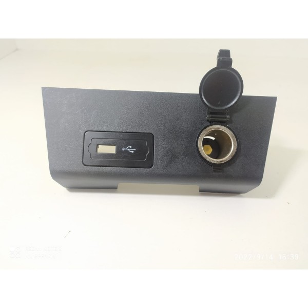 Tomada 12v Com Moldura Chery Tiggo 3x 2022 / 20276