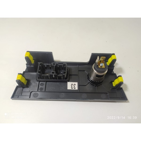 Tomada 12v Com Moldura Chery Tiggo 3x 2022 / 20276