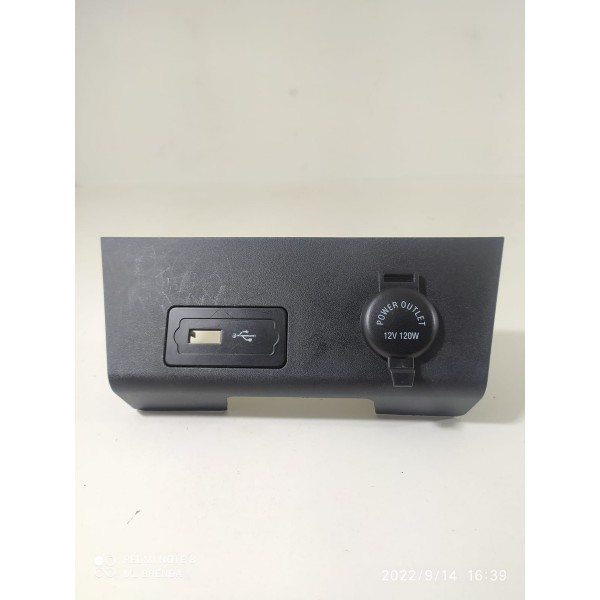 Tomada 12v Com Moldura Chery Tiggo 3x 2022 / 20276