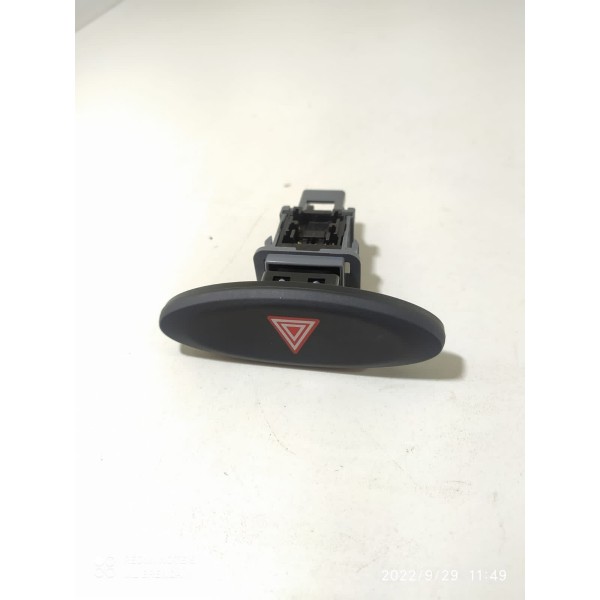 Botão Pisca Alerta Toyota Etios 2016 / 20903