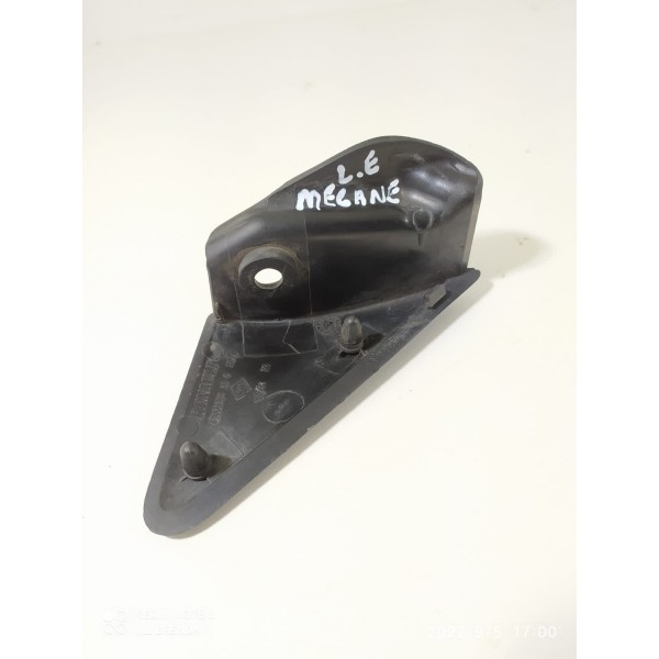 Acabamento Paralama Esq Renault Megane 2010 Detlh / 19776