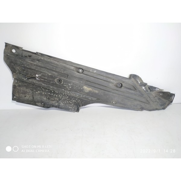 Protetor Assoalho Slk  200 R171 Direit 05/11 A1716190238 Det