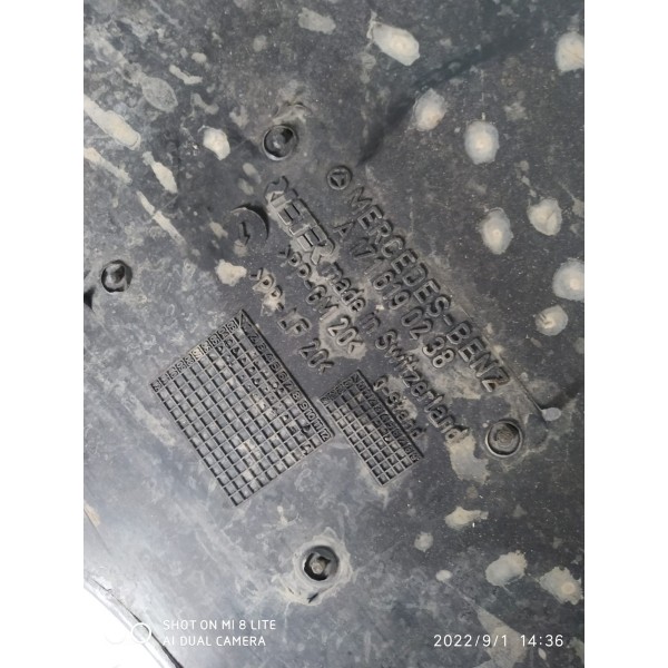 Protetor Assoalho Slk  200 R171 Direit 05/11 A1716190238 Det