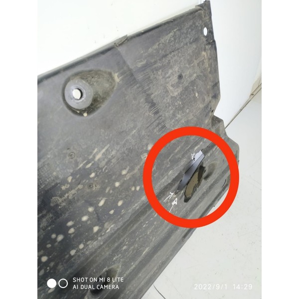 Protetor Assoalho Slk  200 R171 Direit 05/11 A1716190238 Det