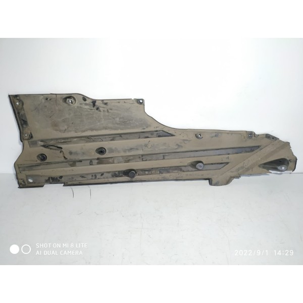 Protetor Assoalho Slk  200 R171 Direit 05/11 A1716190238 Det