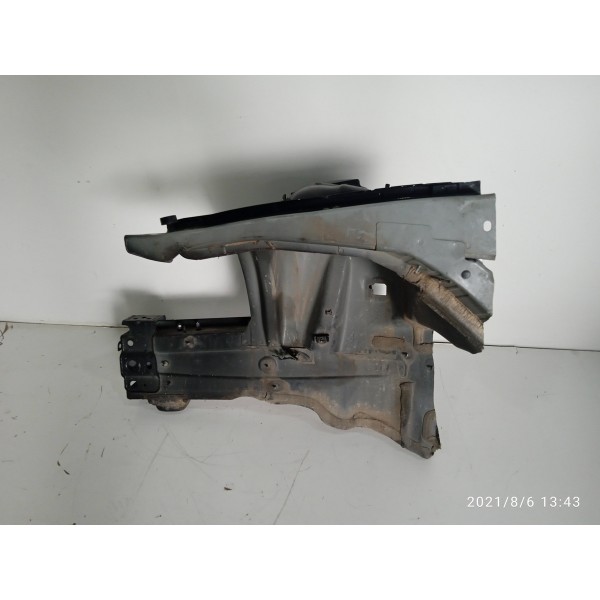 Caixa Roda Longarina Mercedes C180 C200 Esquerda 2008/2014