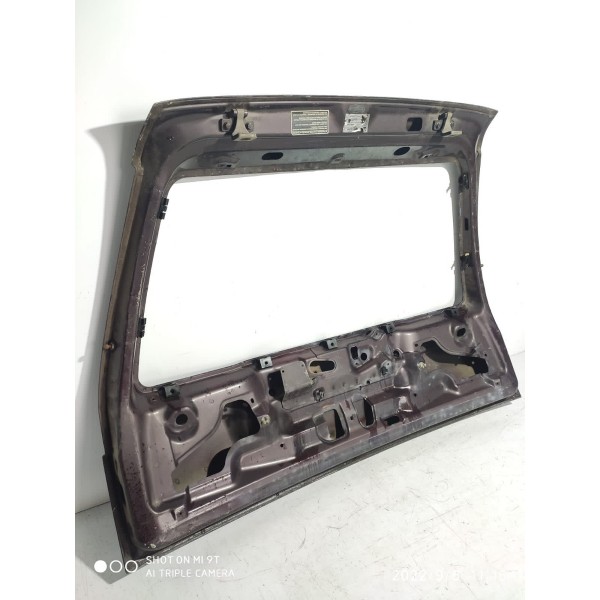 Tampa Traseira Fiat Marea Weekend 2001 Detalhe / 19480