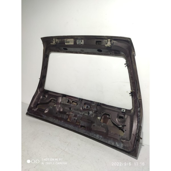 Tampa Traseira Fiat Marea Weekend 2001 Detalhe / 19480