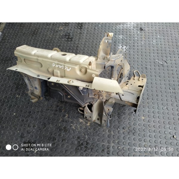 Longarina Caixa Roda Megane Esquerda 2008/2014 Orig / 18556
