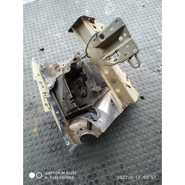 Longarina Caixa Roda Megane Esquerda 2008/2014 Orig / 18556