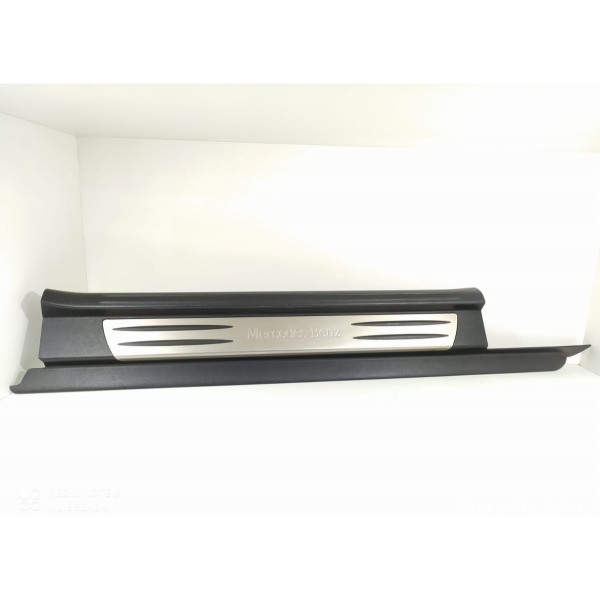 Soleira Porta Mercedes Slk R171 Dir 05/11 1716800235 / 19399