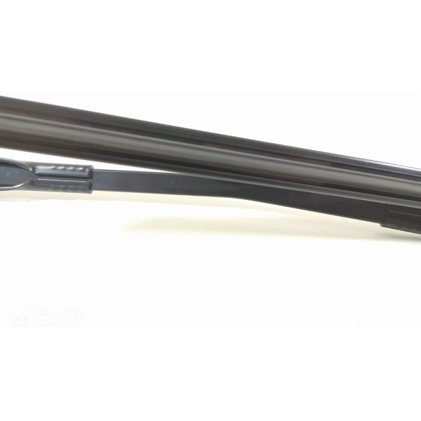 Braço Limpador Parabrisa Tracker Esq 2020/2024 Orig / 18730