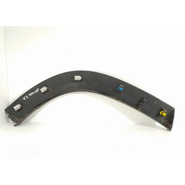 Aplique Lateral Tracker 2020/2024 26275877 T E Det /18701