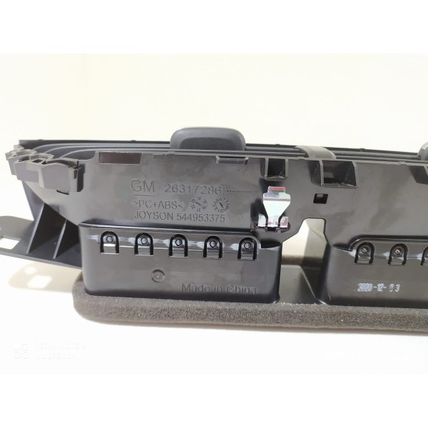 Difusor Ar Central Tracker 2020/2024 26317286 / 18696